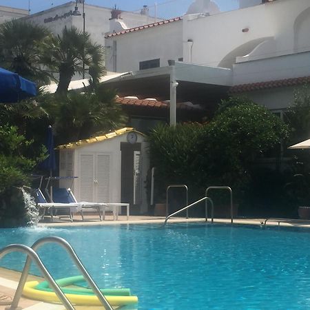 Hotel Floridiana Terme 이스키아 외부 사진