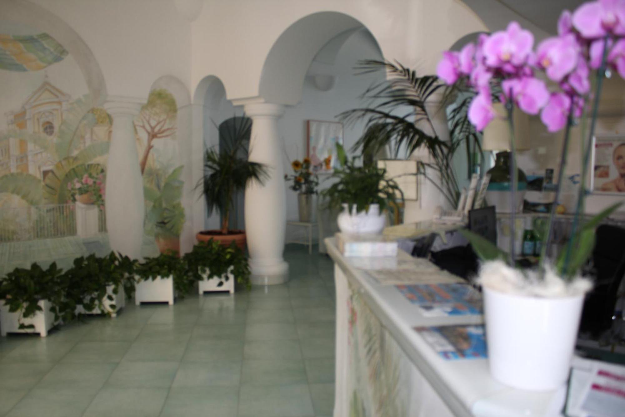 Hotel Floridiana Terme 이스키아 외부 사진