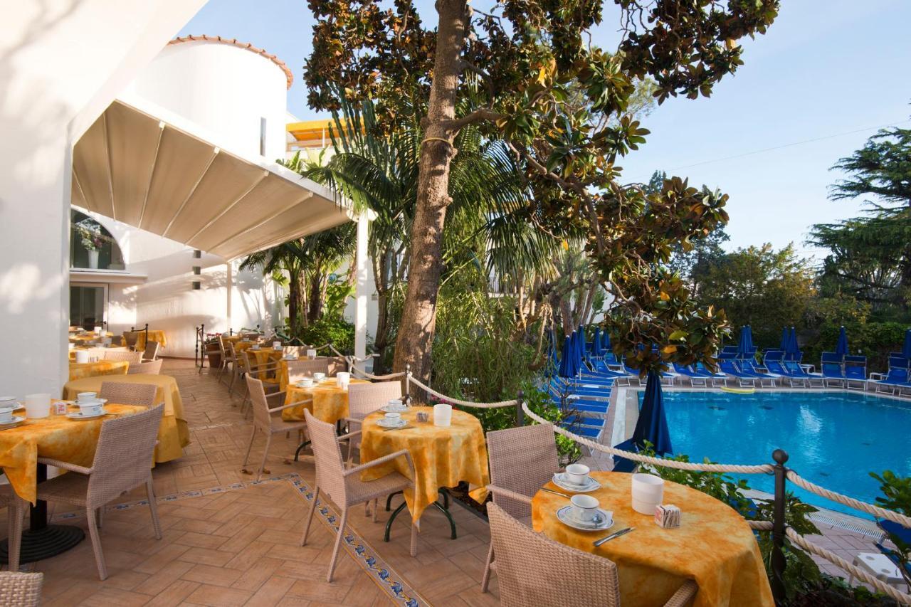 Hotel Floridiana Terme 이스키아 외부 사진