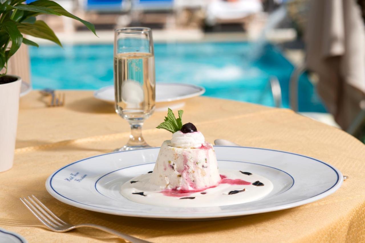 Hotel Floridiana Terme 이스키아 외부 사진